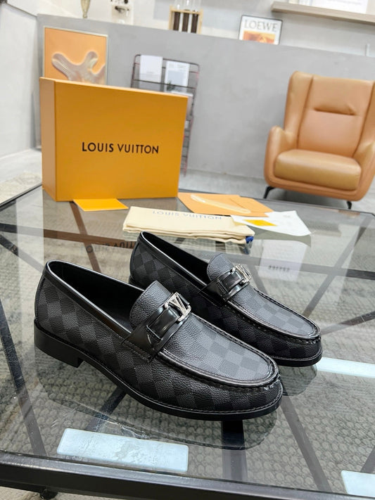 Louis 25ss leather shoes