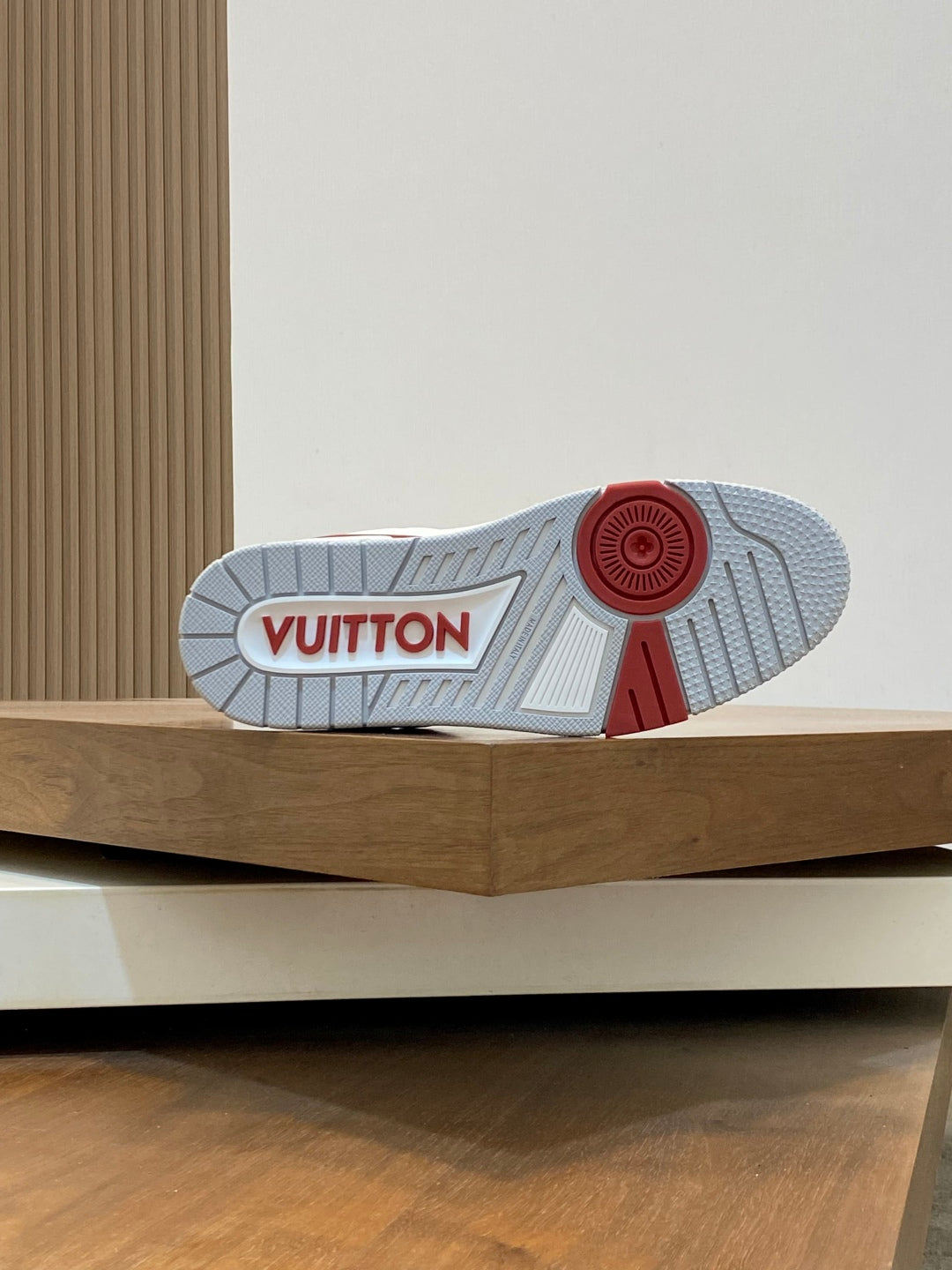 Louis 25fw sneaker shoe