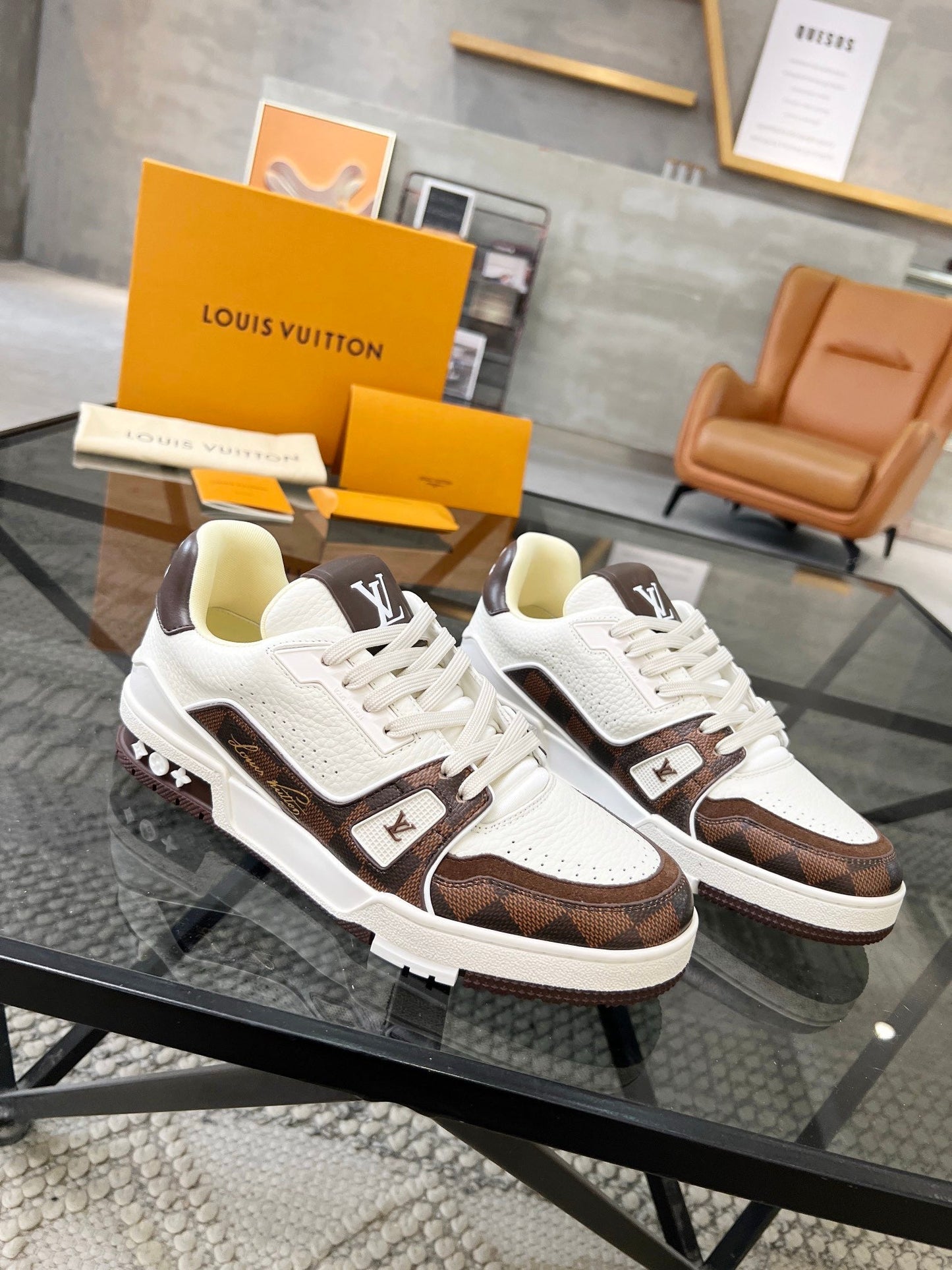 louis trainer sneaker