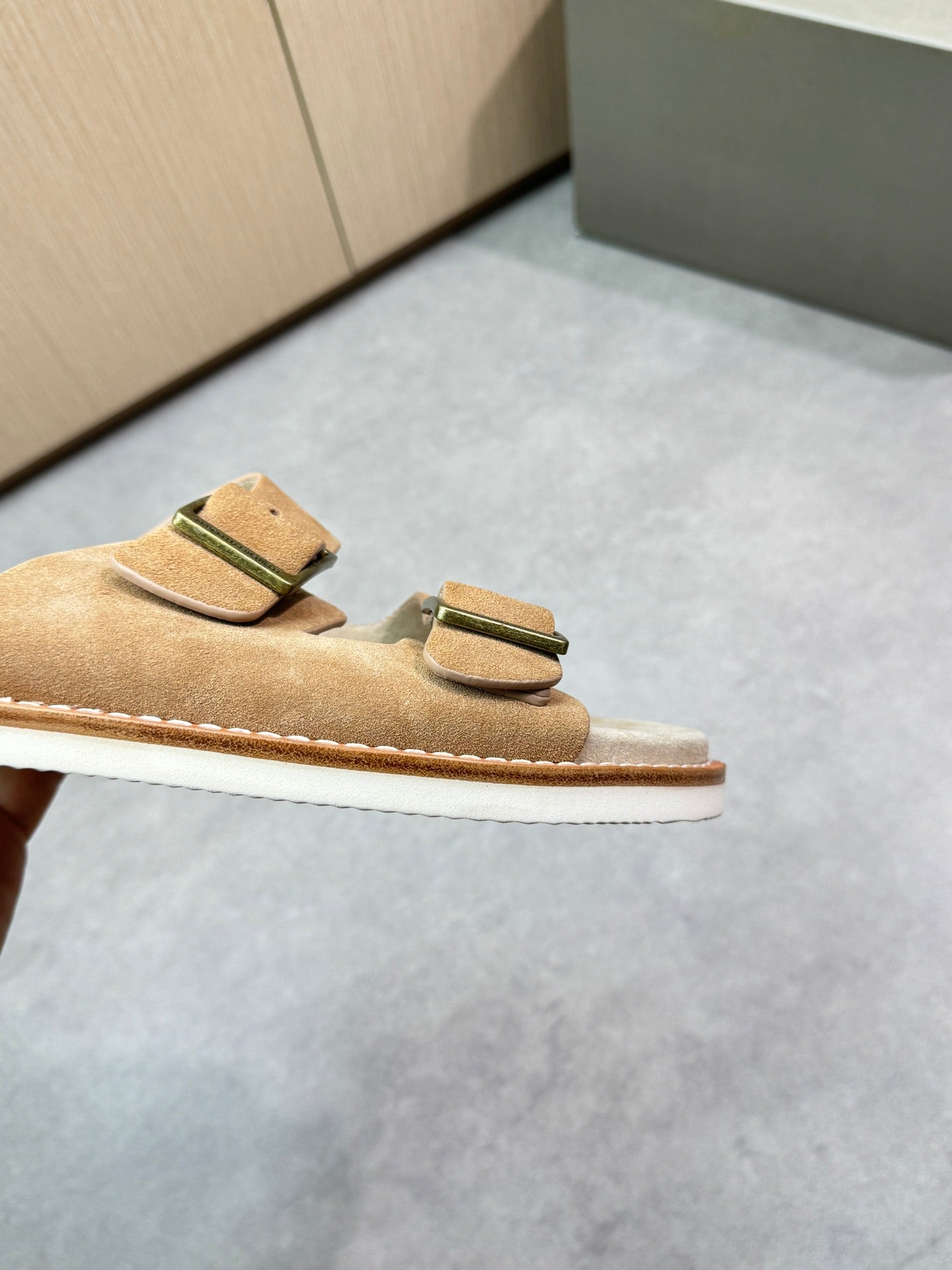 brunello 25ss leather slippers