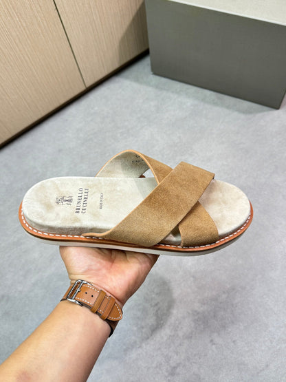Brunello 25ss leather slippers