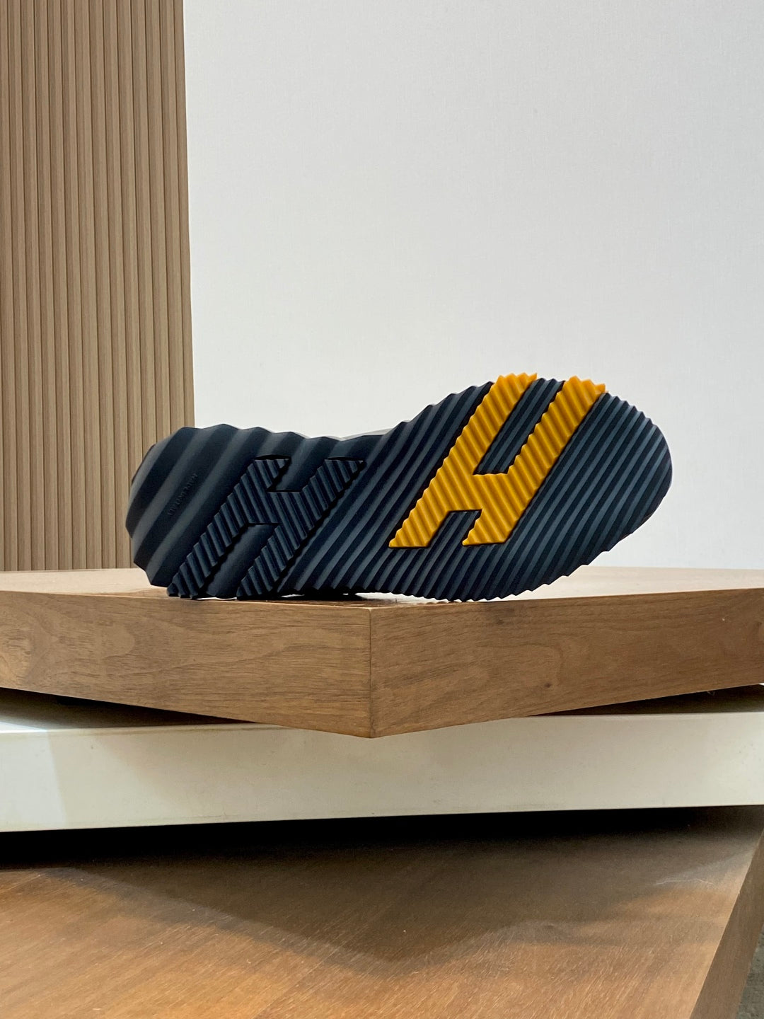 Herm leather sneakers