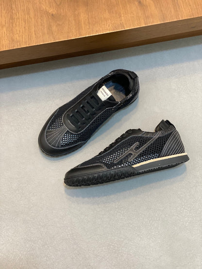 herm leather senaker