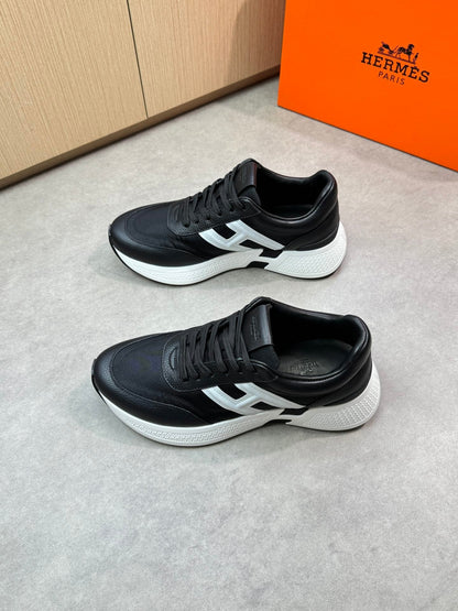 Herm leather sneaker