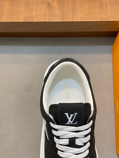 Louis leather sneakers