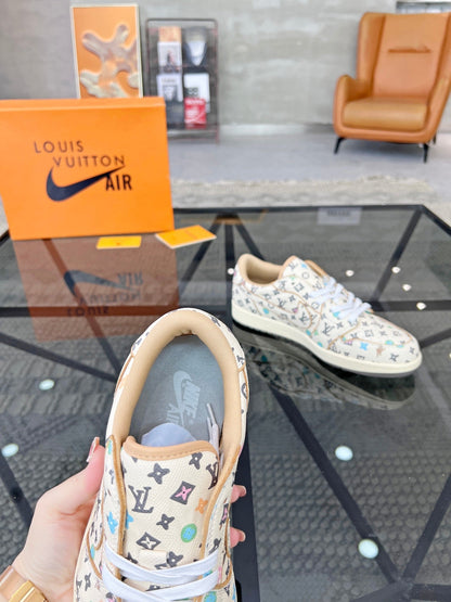 Louis sneakers