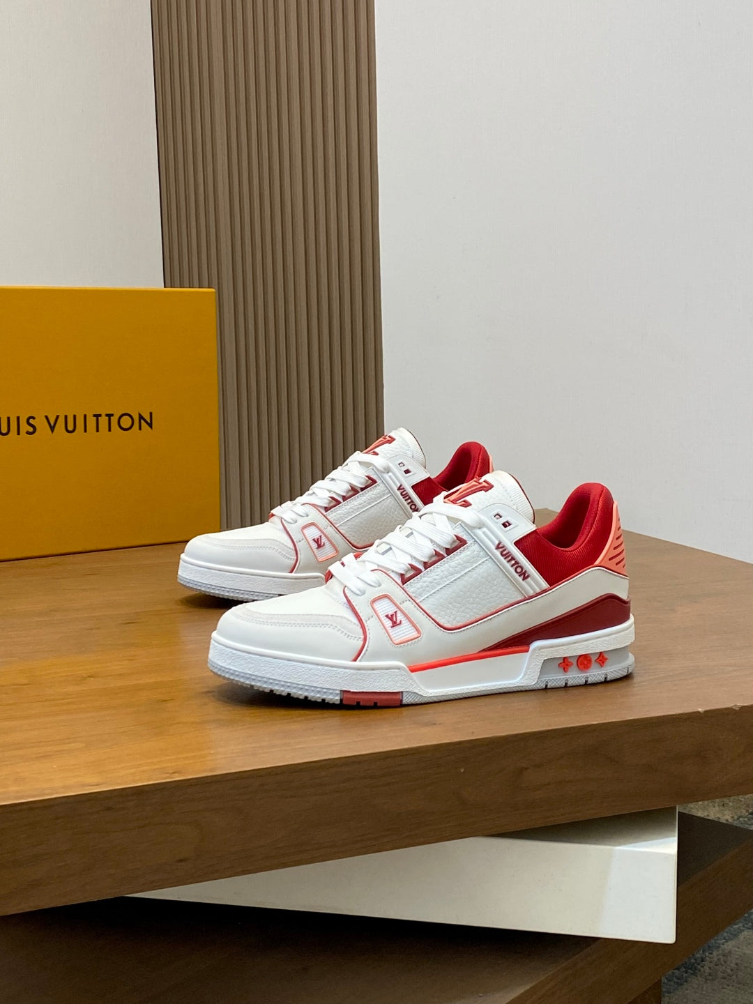 Louis 25fw sneaker shoe