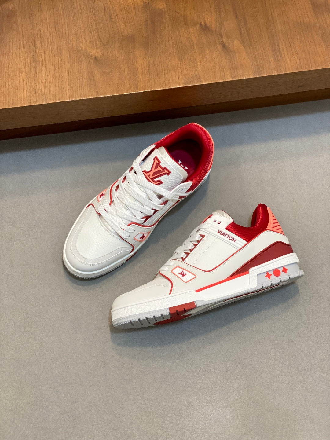 Louis 25fw sneaker shoe