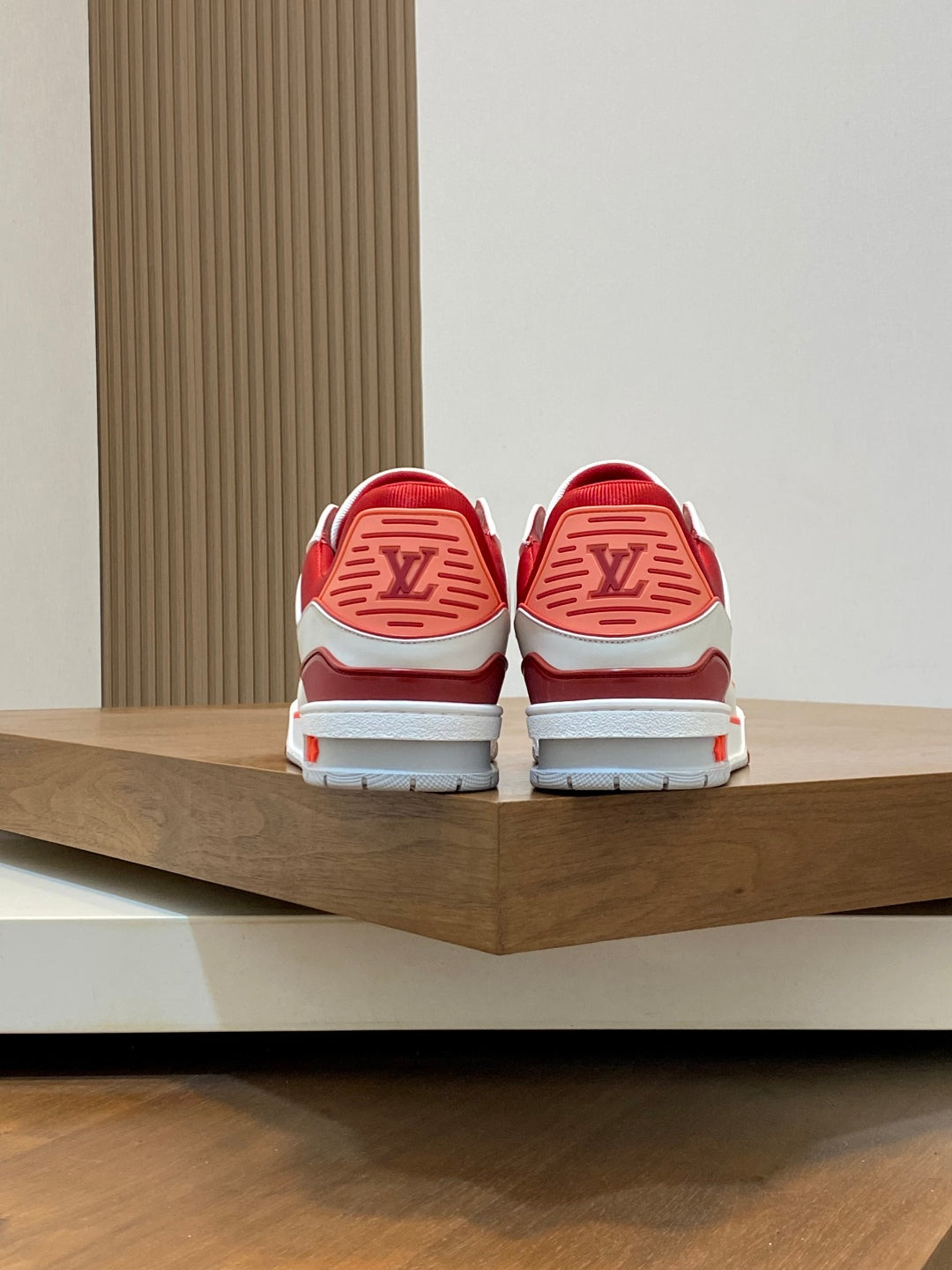 Louis 25fw sneaker shoe