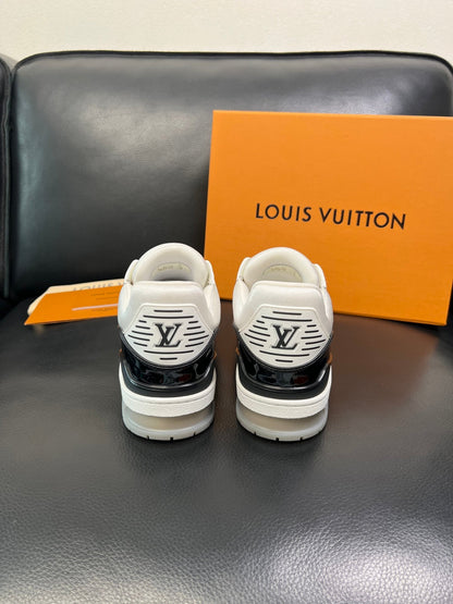 Louis 25fw all-match sneakers