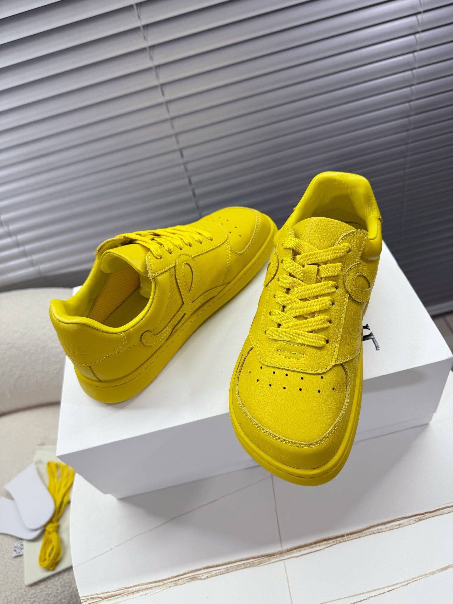 Loe 25fw leisure shoe