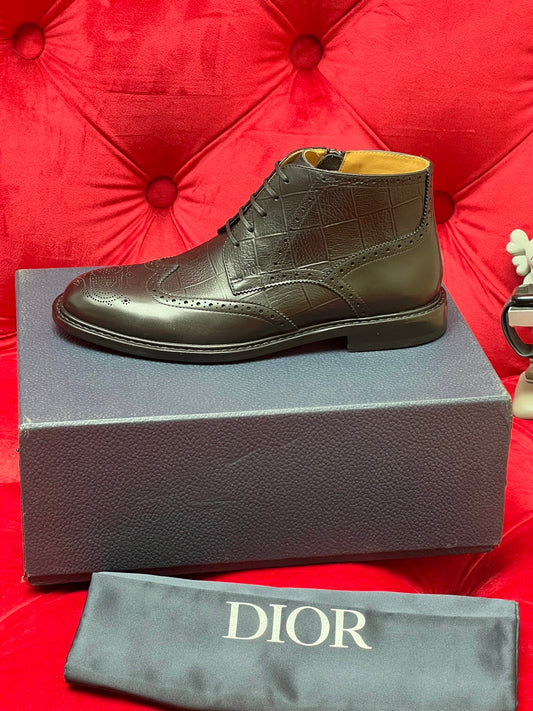 CD leather shoes