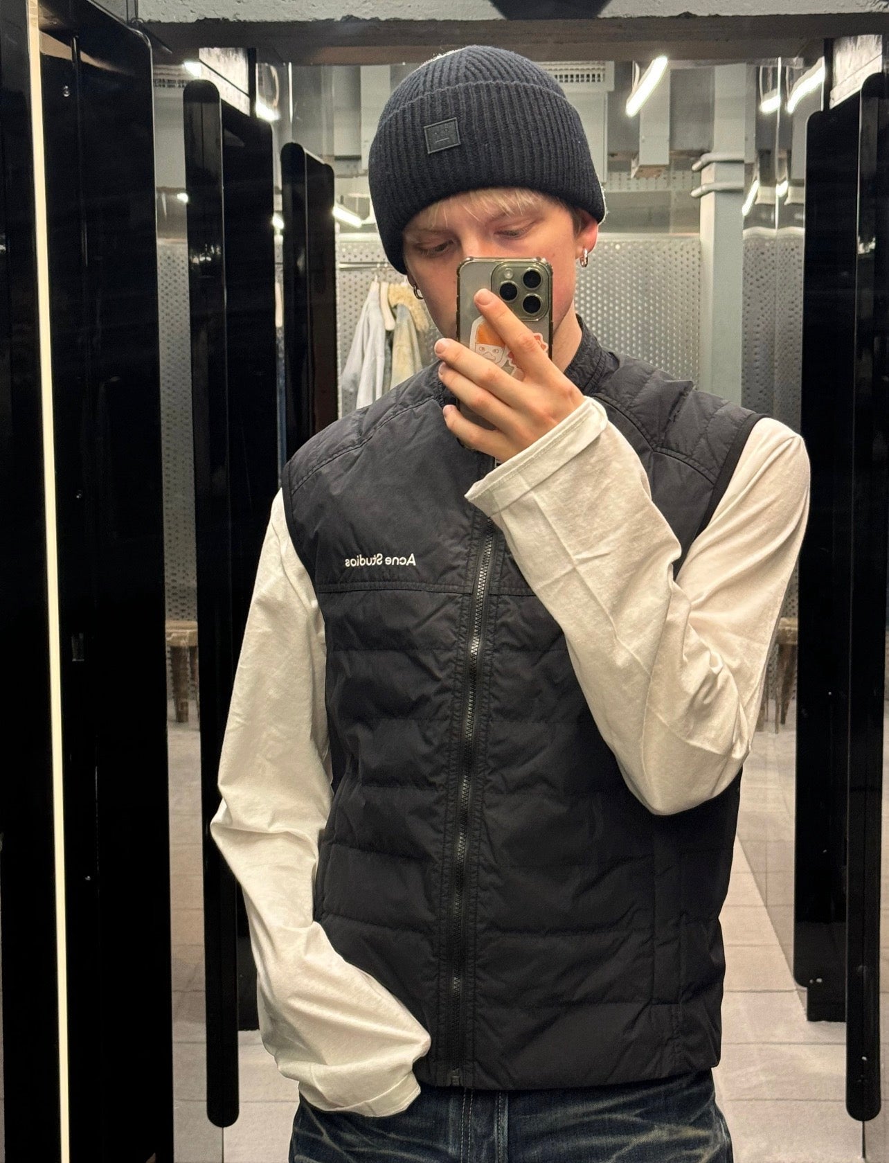 Acne 25fw down vest