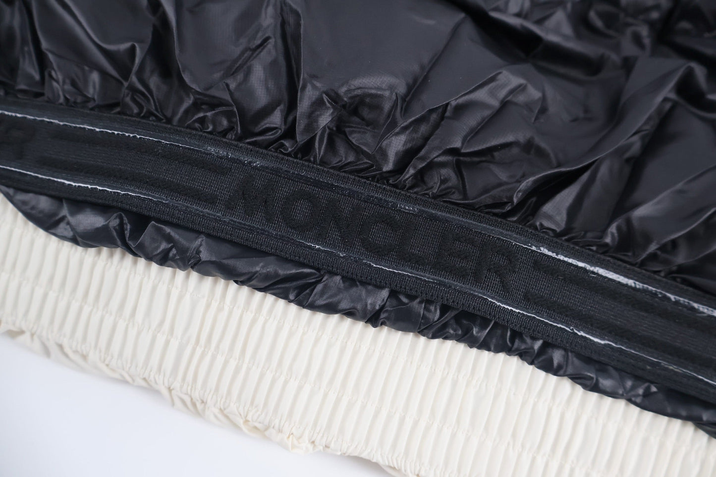 Mon 25fw down jacket