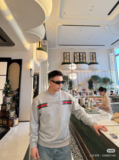 Guc 25fw embroidered sweatshirt