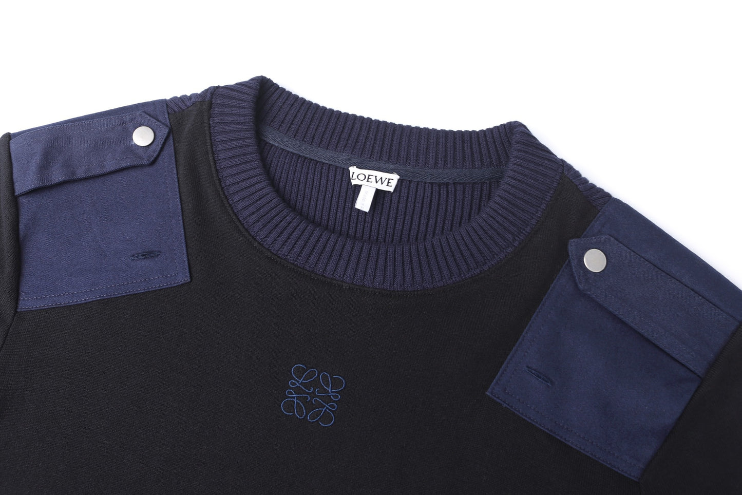 Loe Shoulder Patches sweater