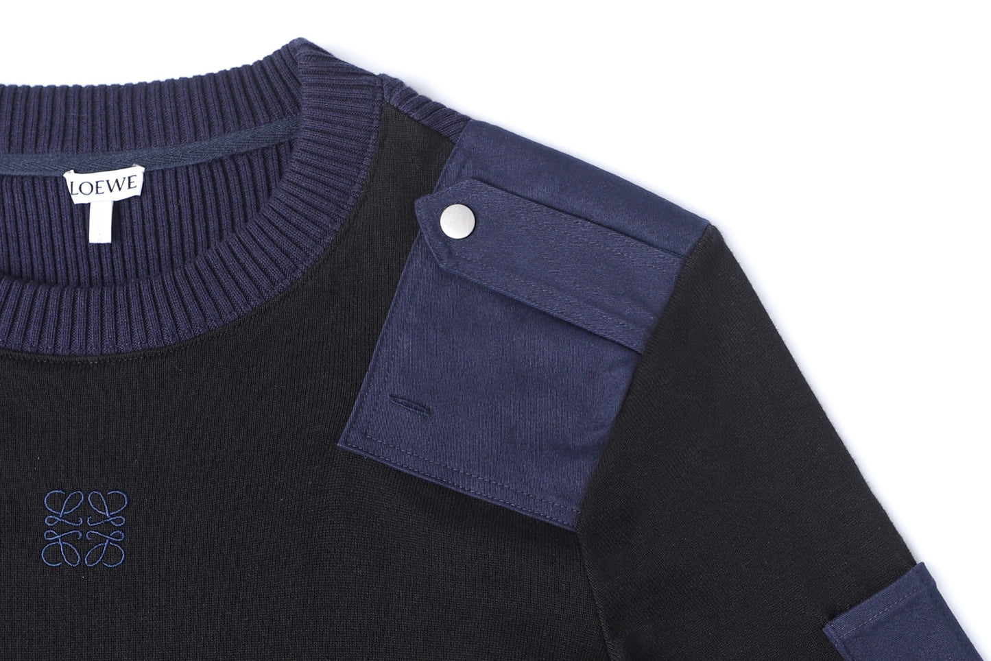 Loe Shoulder Patches sweater