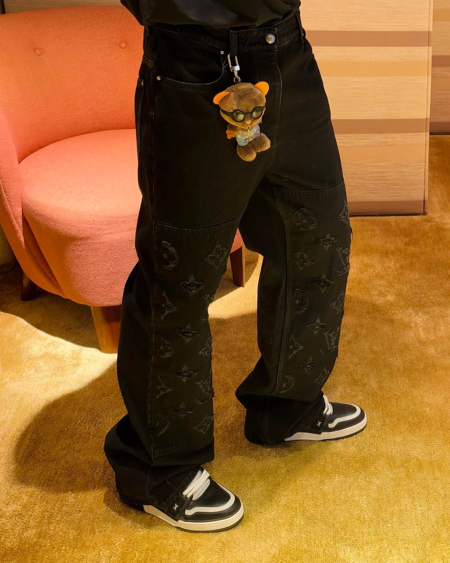 Louis distressed jeans