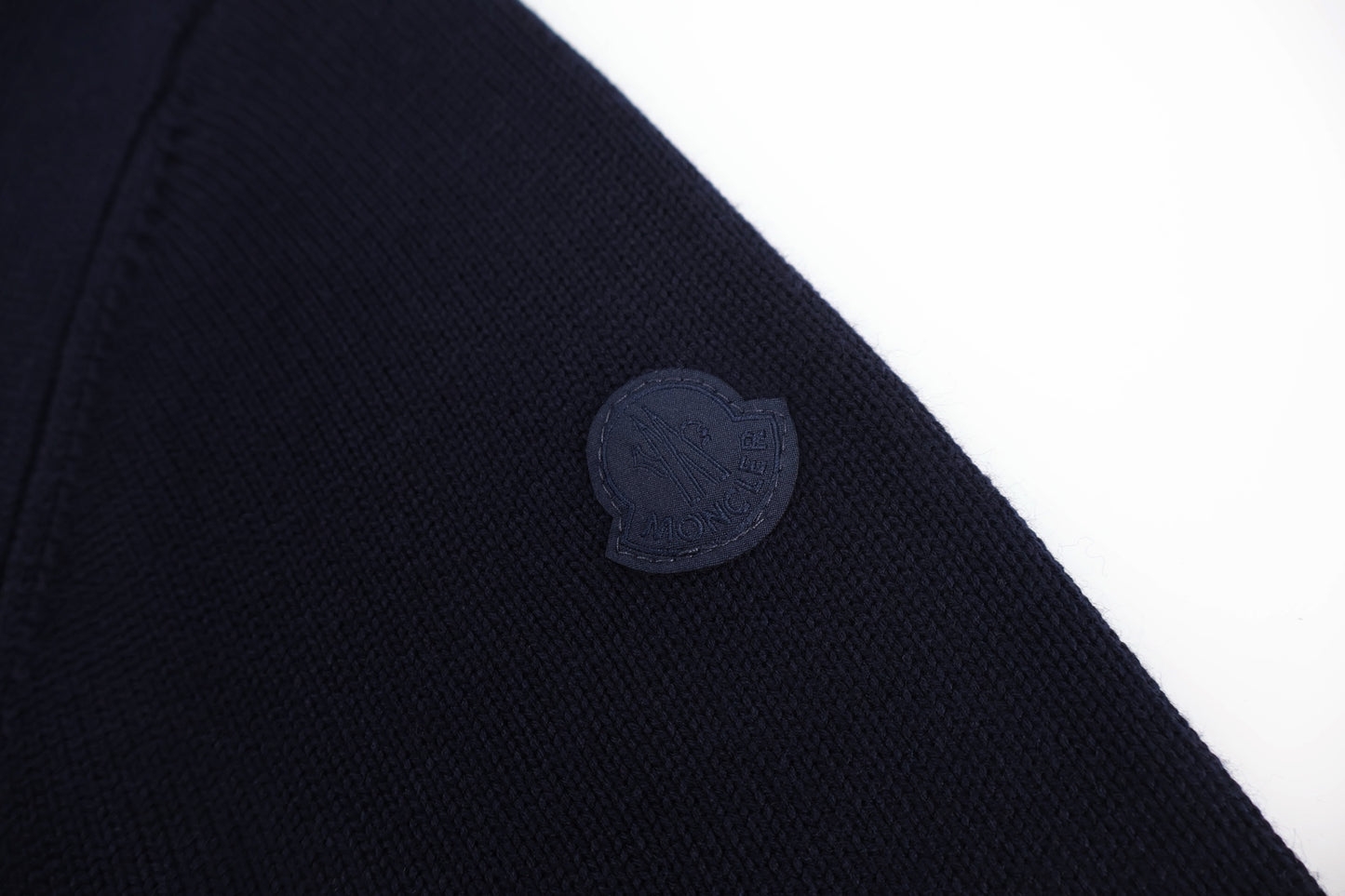 Mon embroidered sweater