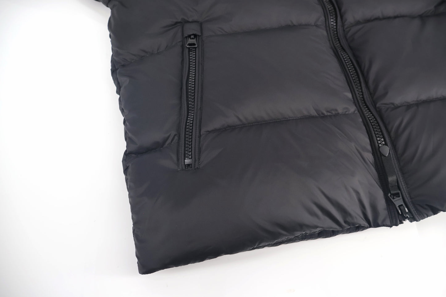 Bur hooded down jacket