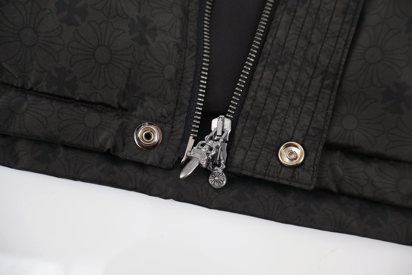 Chrome jacquard down jacket