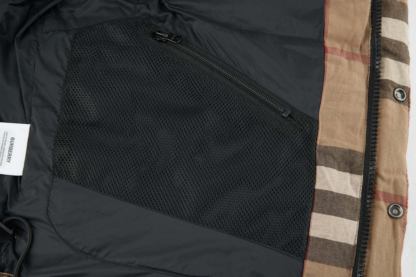 Burbery plaid down jacket