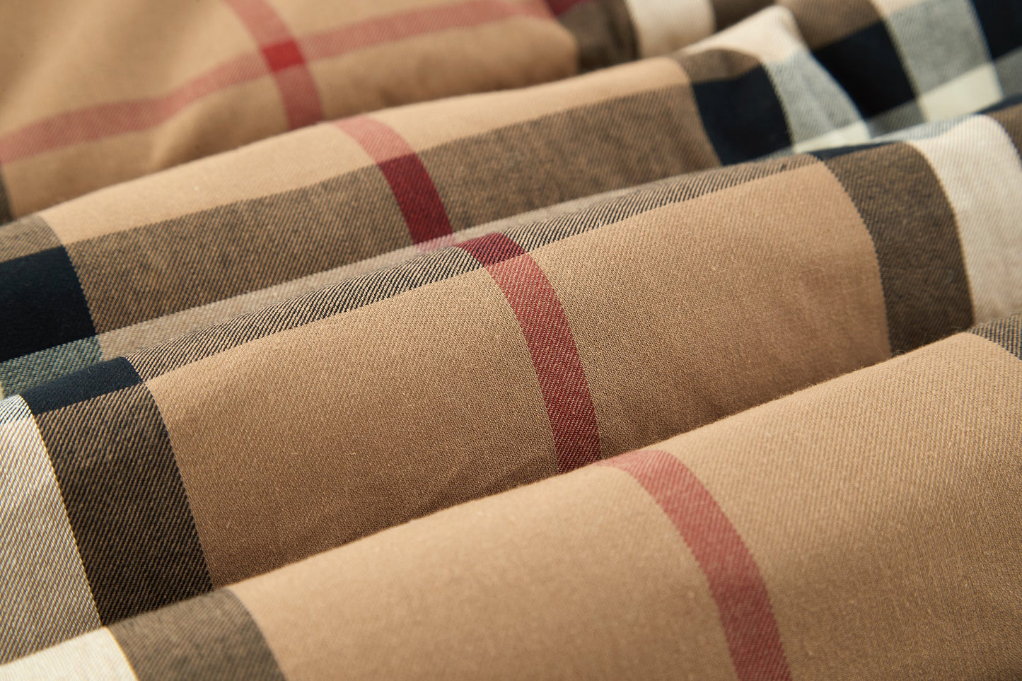 Burbery plaid down jacket