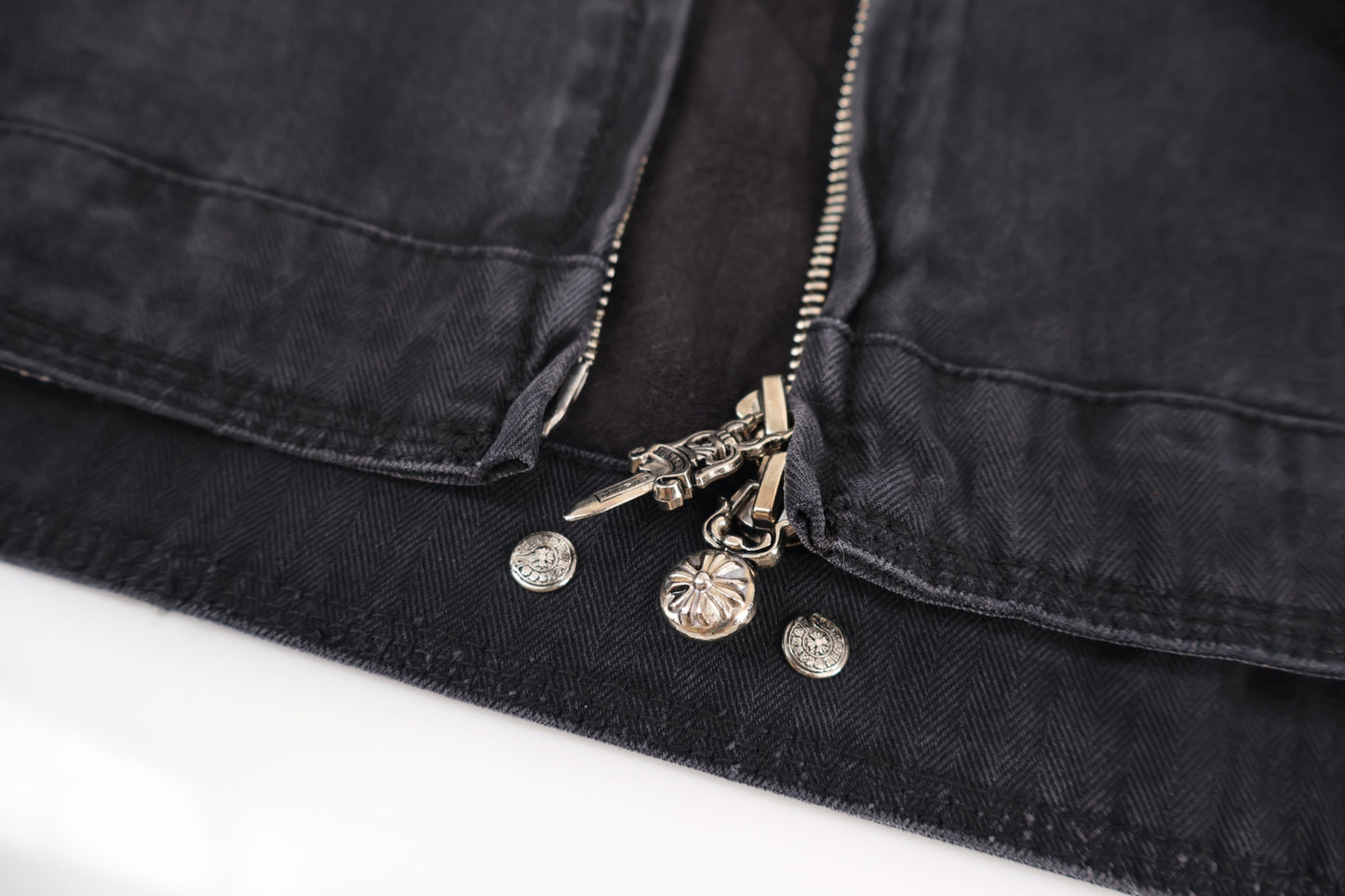 Chrome washed padded jacket